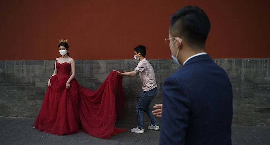 Фото дня: фотосессия у Запретного города
