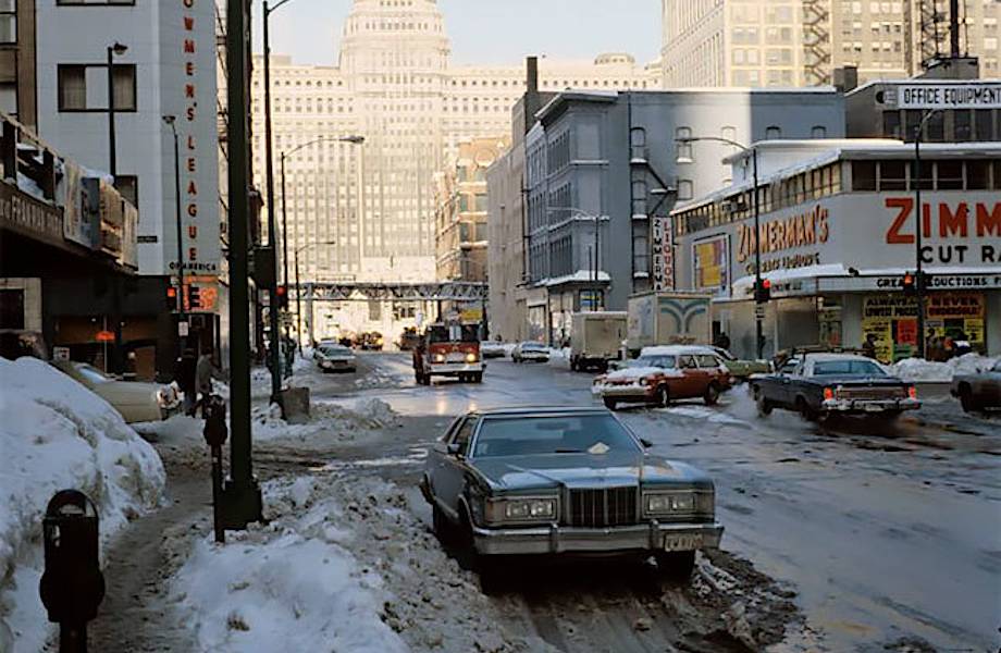 Уникальные снимки Чикаго, обездвиженного снежной бурей 1979 года 