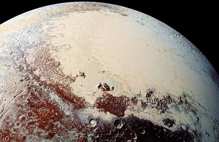 Видео: Что увидел межпланетный аппарат New Horizons, прилетев к Плутону