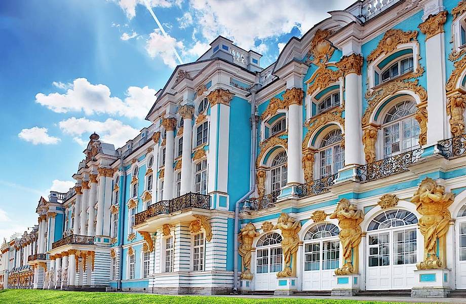 На королевский манер: виртуальные туры по знаменитым дворцам