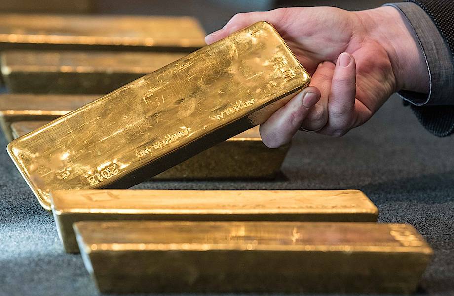 Золотые слитки в придачу: во Франции продали дом, в шкафу которого были сокровища