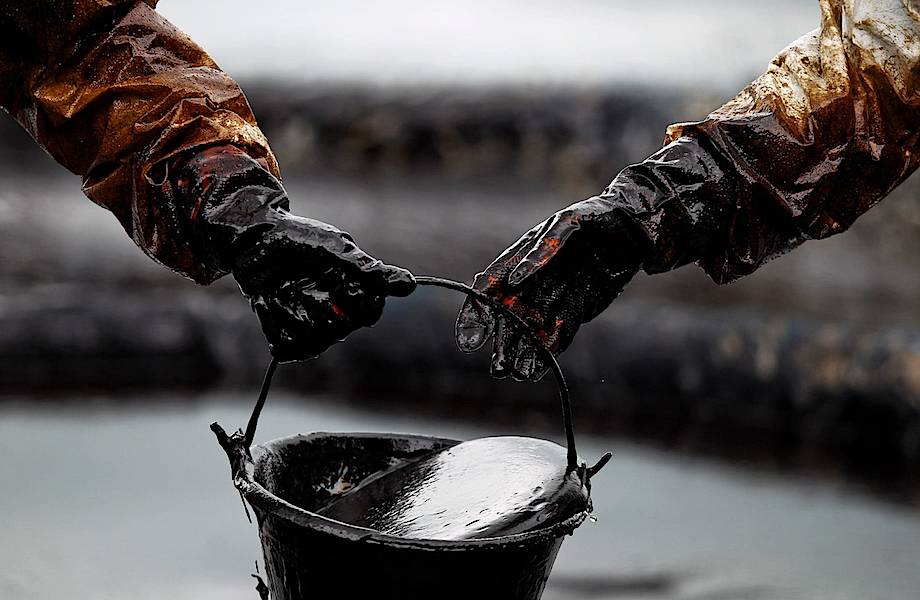 Ученые обнаружили вирусы в сырой нефти, и не все из них известны науке