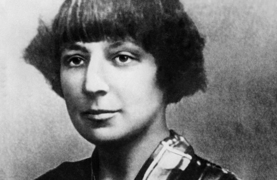 Почему Марина Цветаева не любила детей и не носила очки