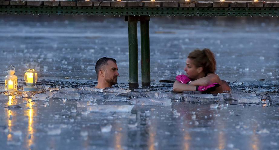 Фото дня: леденящее тело и согревающее сердца 14 февраля