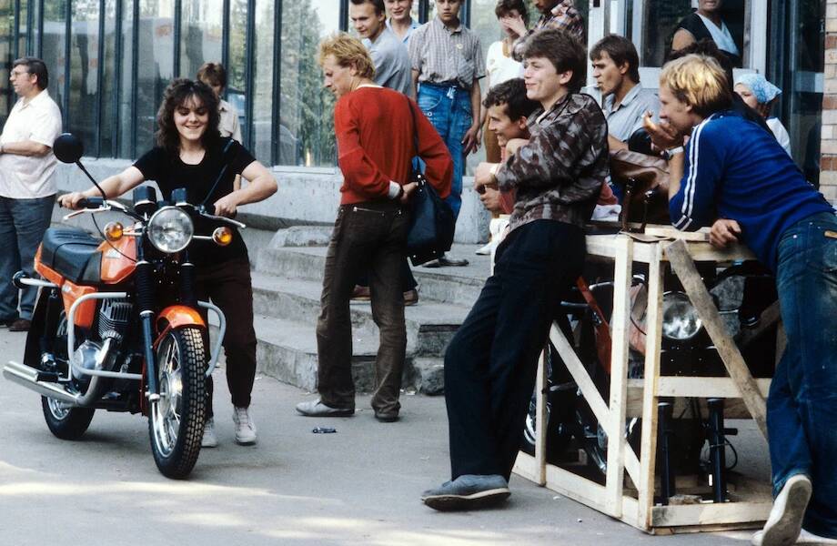 20 фотографий, показывающих байкерскую субкультуру во времена СССР