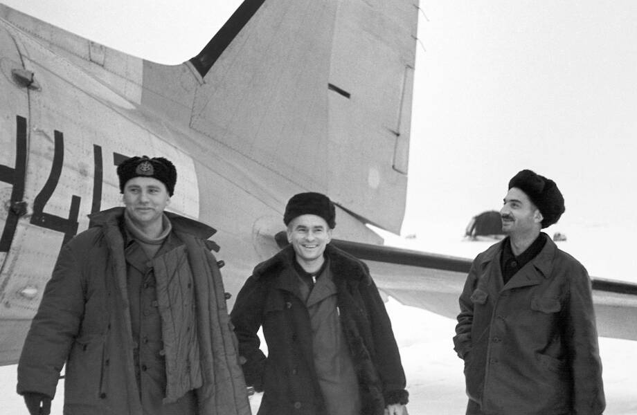 Зачем брать с собой пианино в путешествие на дрейфующей льдине: экспедиции Трешникова