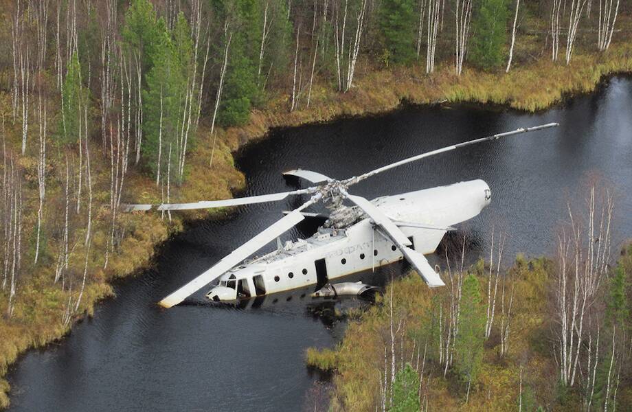 Почему вертолет Ми-6 уже 40 лет лежит в болоте